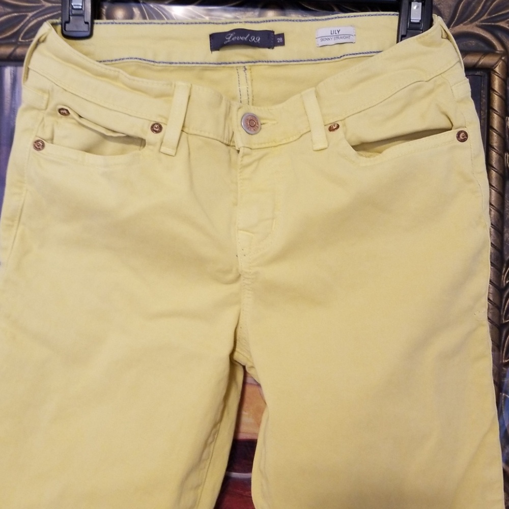 Level 99 yellow Lily skinny straight jean P107:6:4